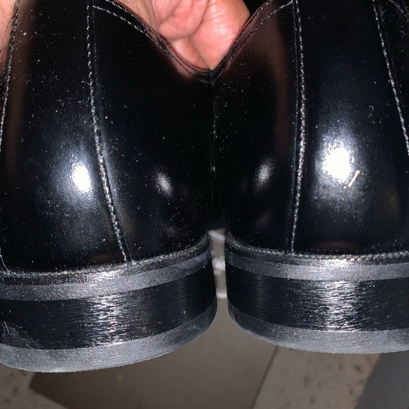 Shoes - Picture 6 of 7